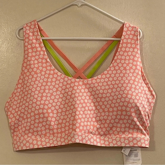 FABLETICS‎ Kessler Boost Medium Impact Sports Bra III in Porter Daisy Multi - Picture 5 of 9